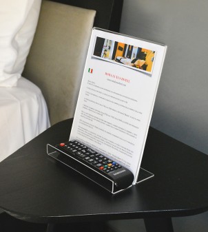 Plexiglass brochure holders for table top or counter