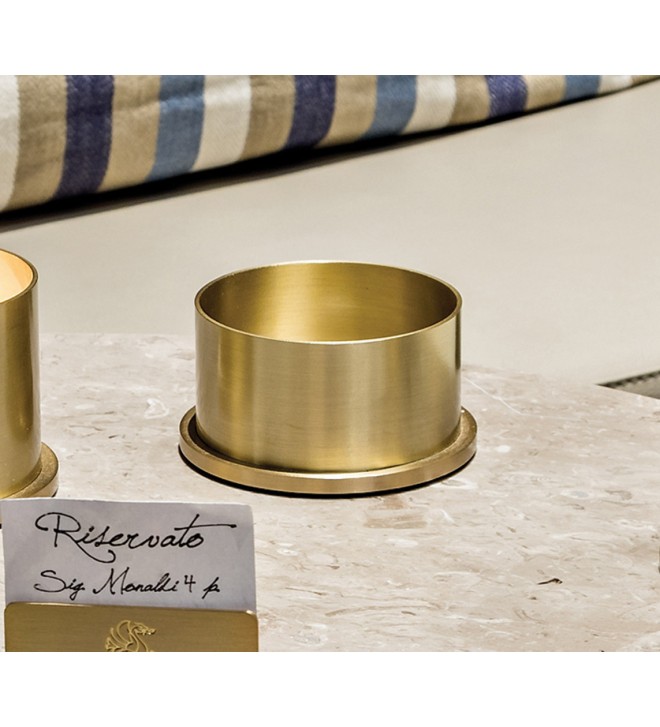 Brass ashtray for tables
